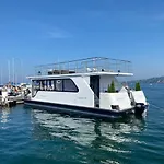 HouseBoat - Dormez sur le lac